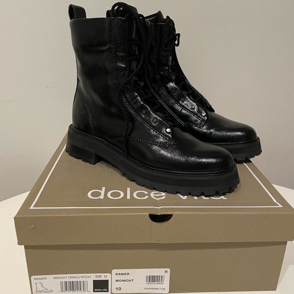 Dolce Vita Women’s Black Lace-Up Combat Boots